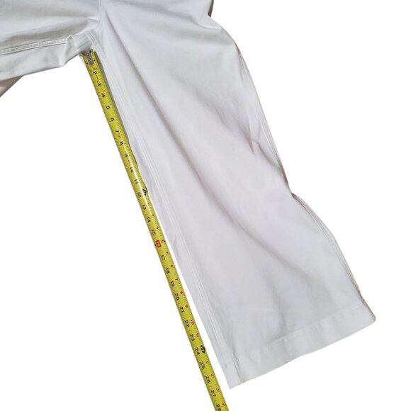 SPANXshape EveryWear Cropped Wide Leg Jeans with Patch Pockets White - Picture 15 of 15